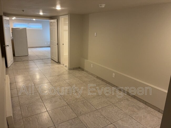 Building Photo - 1015 9th St