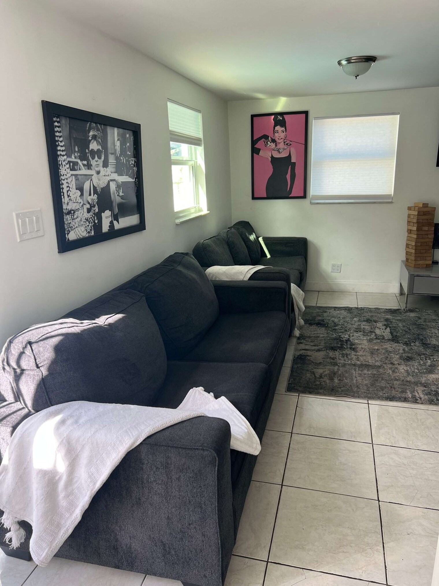 Building Photo - 712 SW 7th Terrace