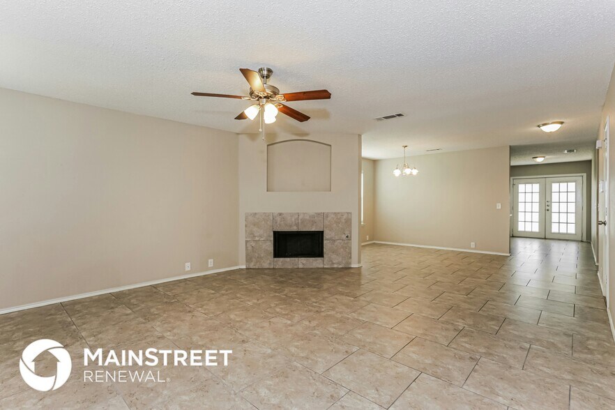 Building Photo - 1902 Purdue Dr