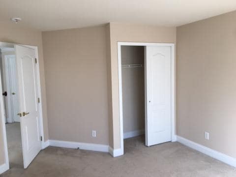 Building Photo - 9209 Meadow Mist Ct