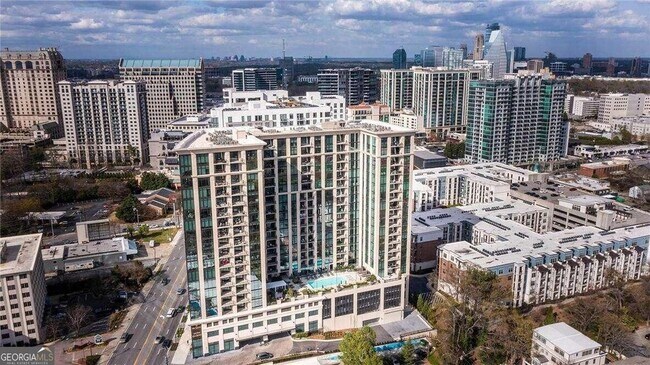 Building Photo - 2965 Peachtree Rd NE