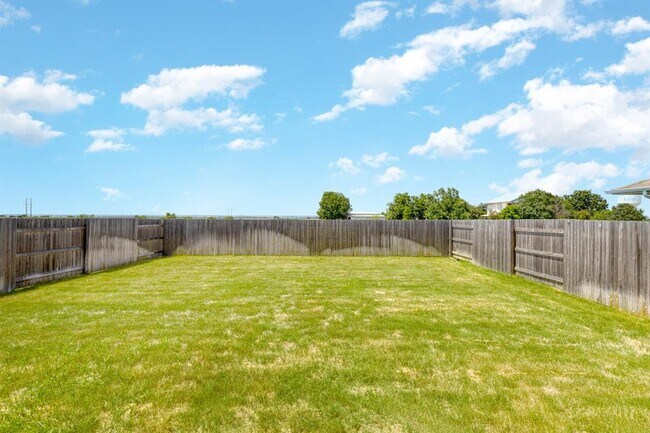 Building Photo - 1408 Flint Knapper Dr