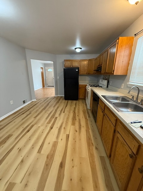 Building Photo - 28913 Annapolis Ave