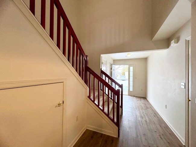 Building Photo - 3 Bedroom 2.5 Bathroom Townhome in Hummelstown!