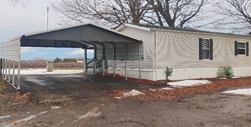 Building Photo - 1100 W Locust St