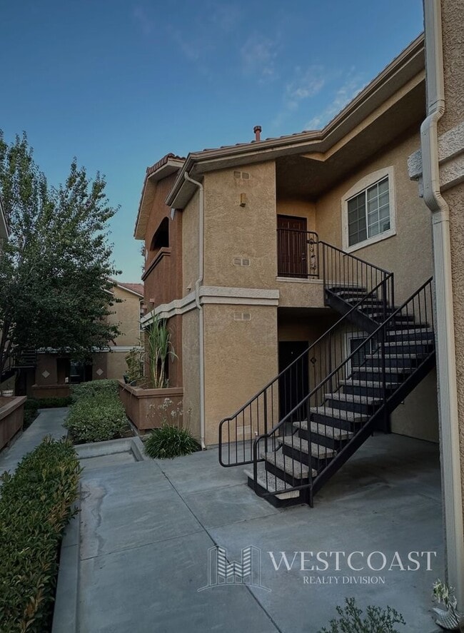 Primary Photo - Stylish 2-Bed, 2-Bath Condo with Balcony &...