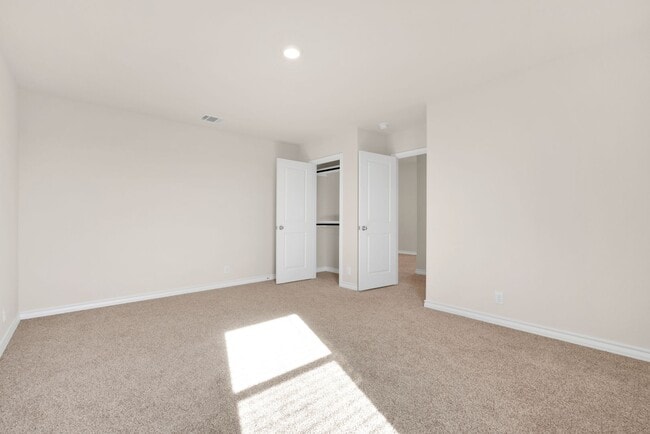 Building Photo - Spacious 5-Bedroom Beauty in Redbird Ranch –  with Community Perks!