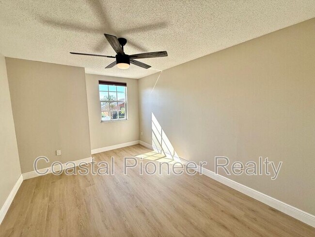 Building Photo - 8731 Huntfield St