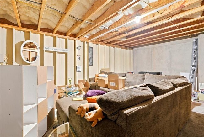 Building Photo - 3353 Parc Dr SW