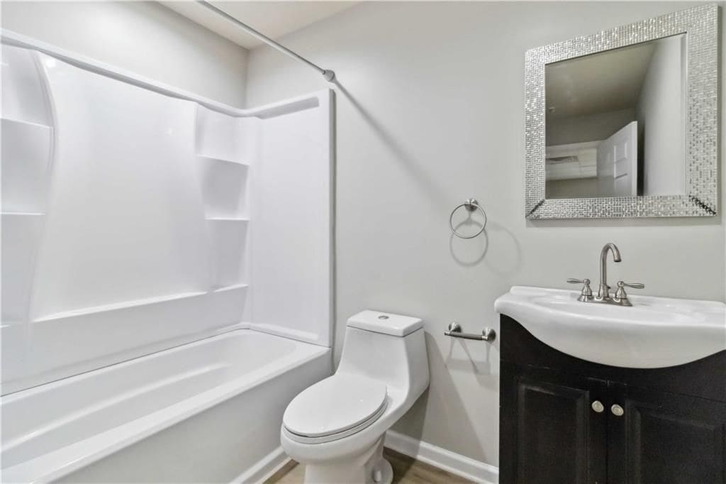 Building Photo - 100 Heritage Club Cir