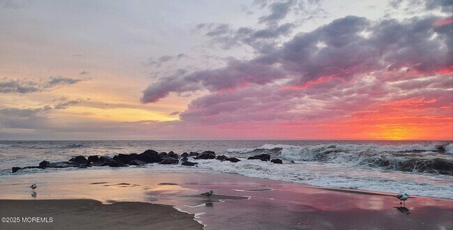 Building Photo - 84 Cookman Ave