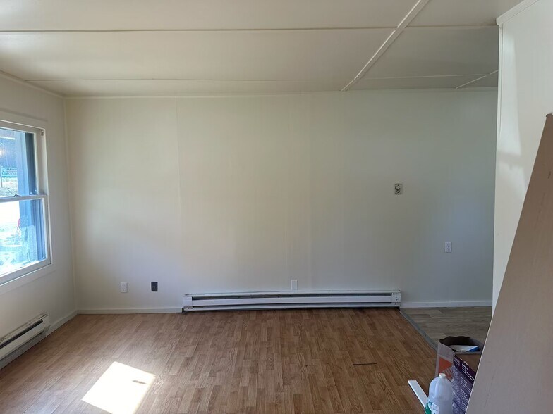 Building Photo - 3209 Whitney Dr