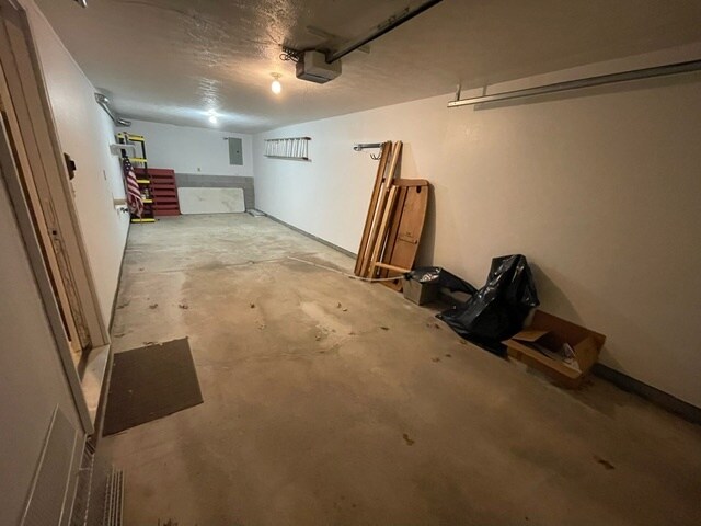 Building Photo - 797 Glenrock Dr