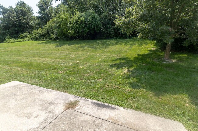 Building Photo - 214 Nikki Way