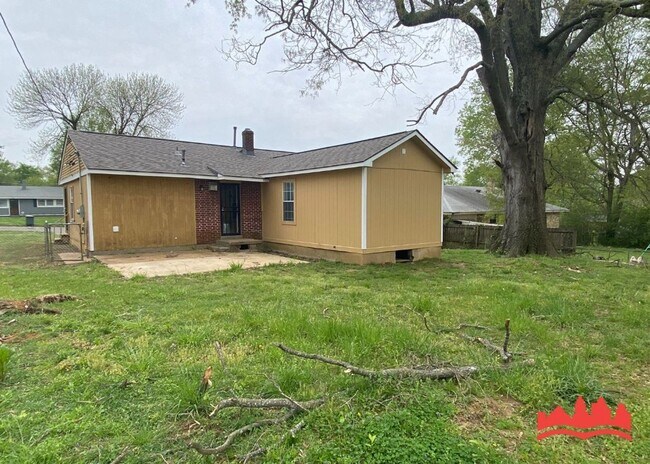 Building Photo - 4628 Windward Dr