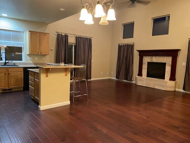 Building Photo - Beautiful home in Sparks- Gated community!