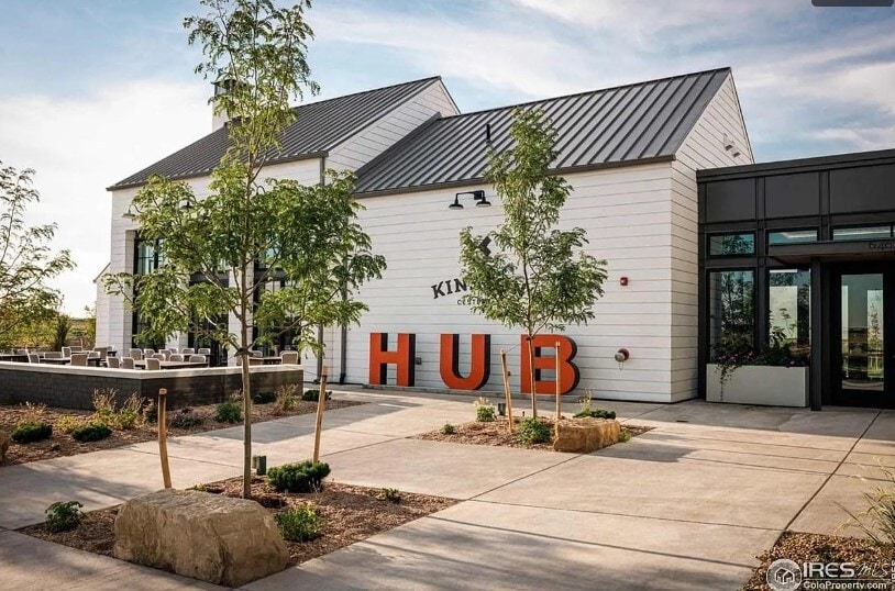 Building Photo - 6328 Deerfoot Dr