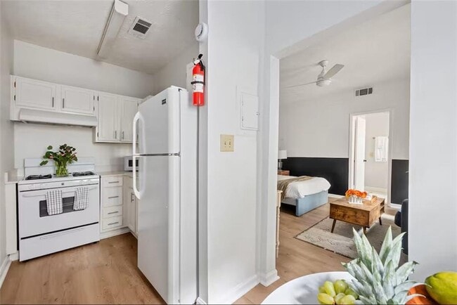 Building Photo - 1100 Piedmont Ave NE