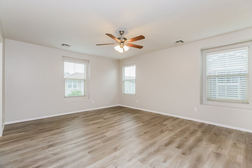 Building Photo - 508 N Ranger Trail