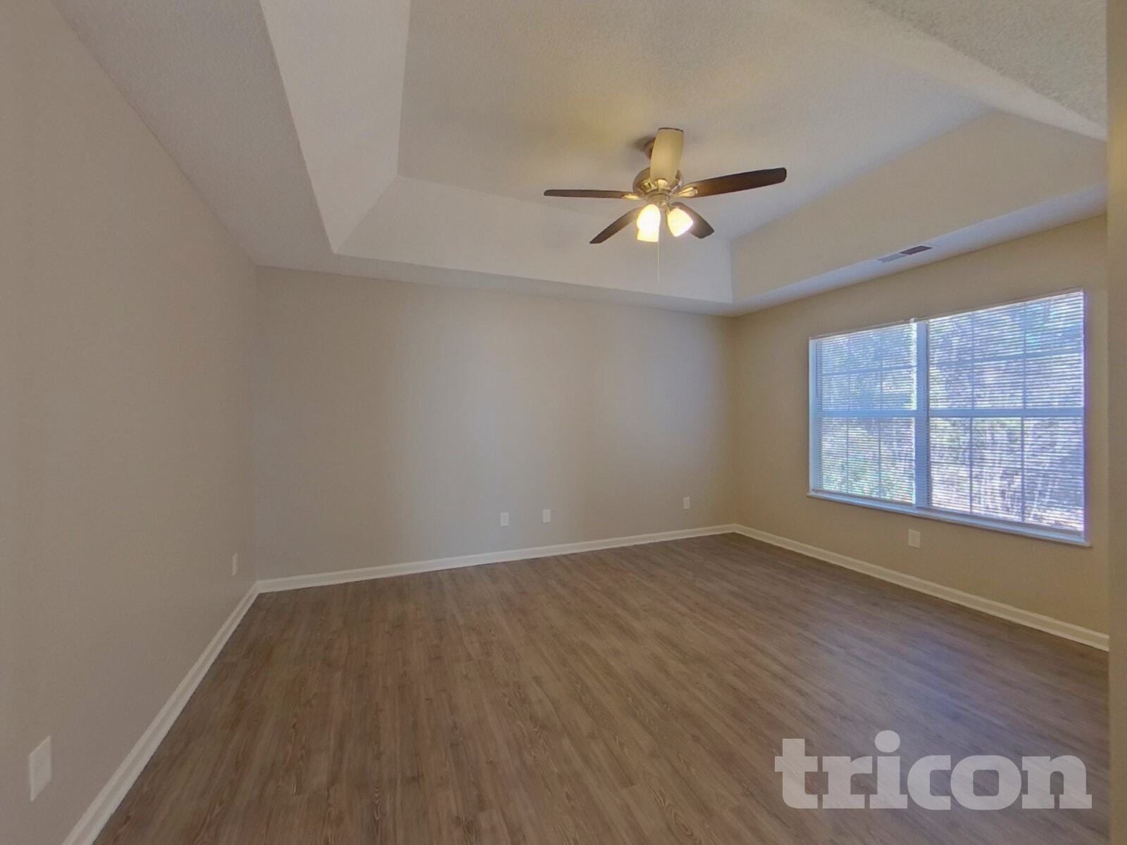 Building Photo - 172 Cherry Grove Dr