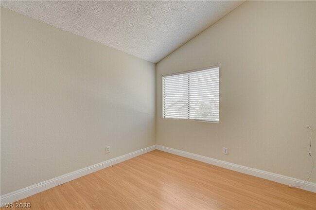 Building Photo - 2616 Camphor Tree St