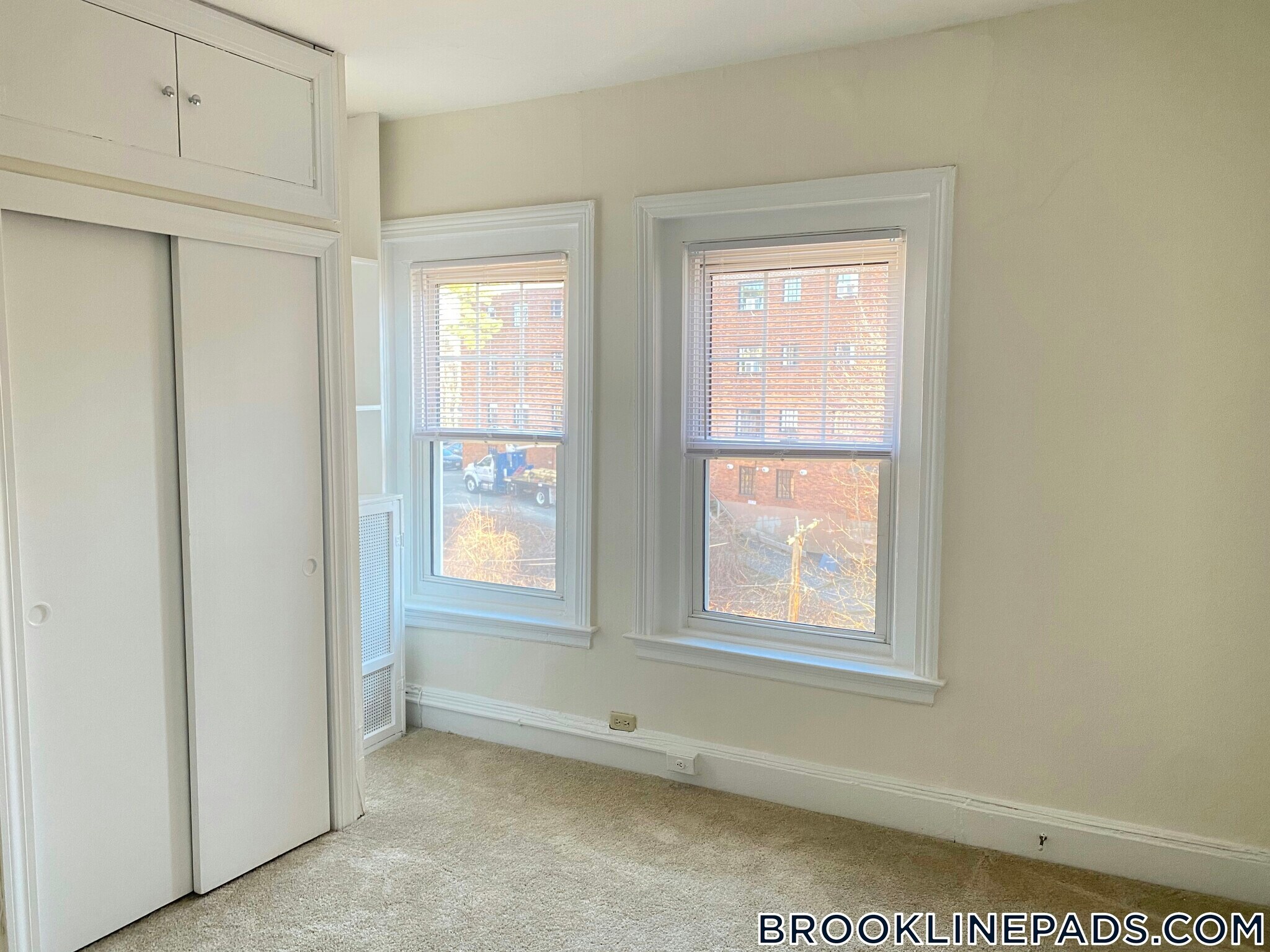 Building Photo - 1223 Beacon St