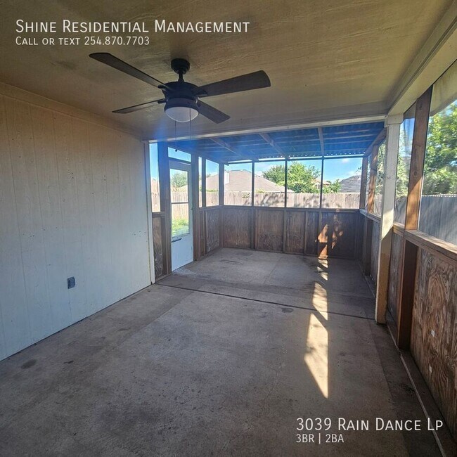 Building Photo - 3039 Rain Dance Loop