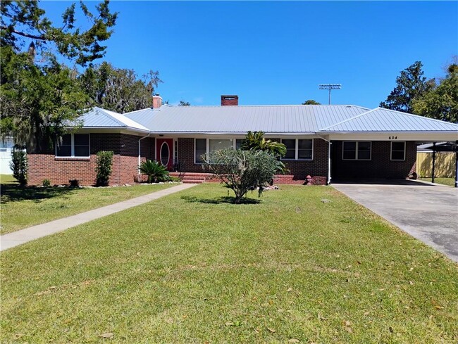 Primary Photo - 604 Fort King George Dr