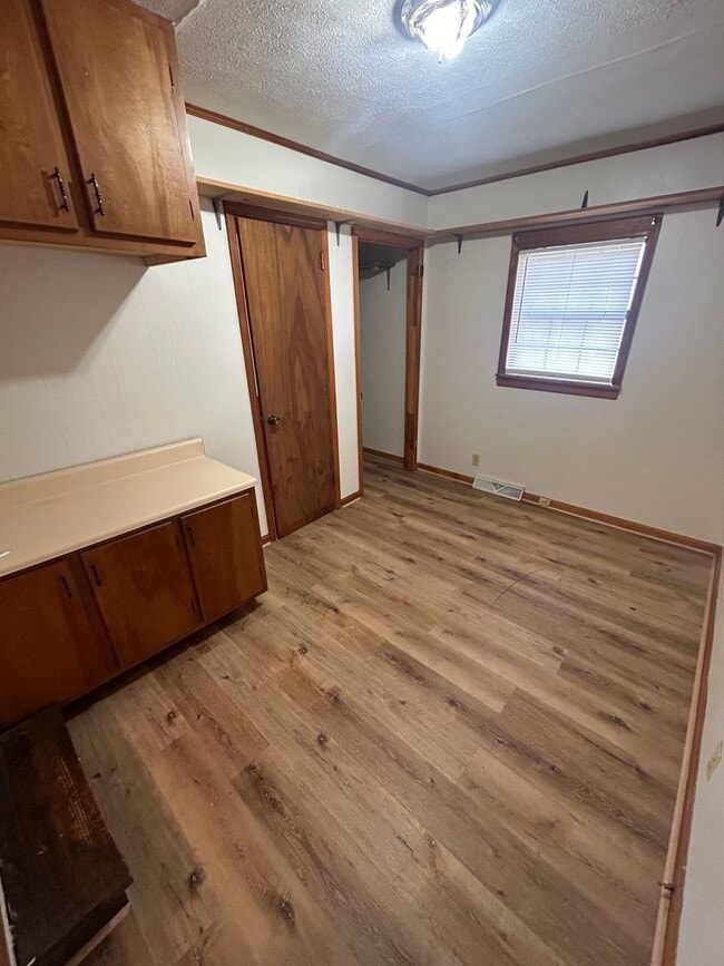 Building Photo - 3/2 House in Jamestown/Lindale $1,495