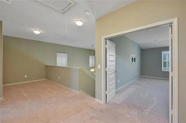 Building Photo - 1620 Bryant Dr