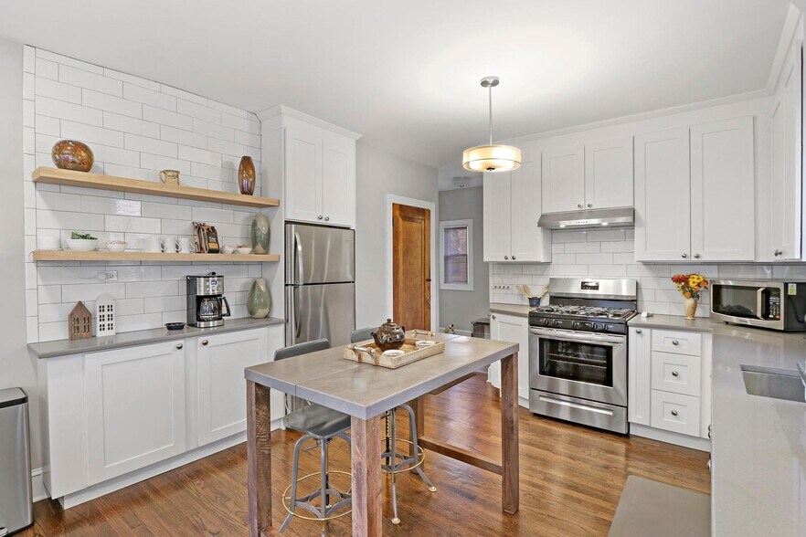 Building Photo - 1317 N Jackson St