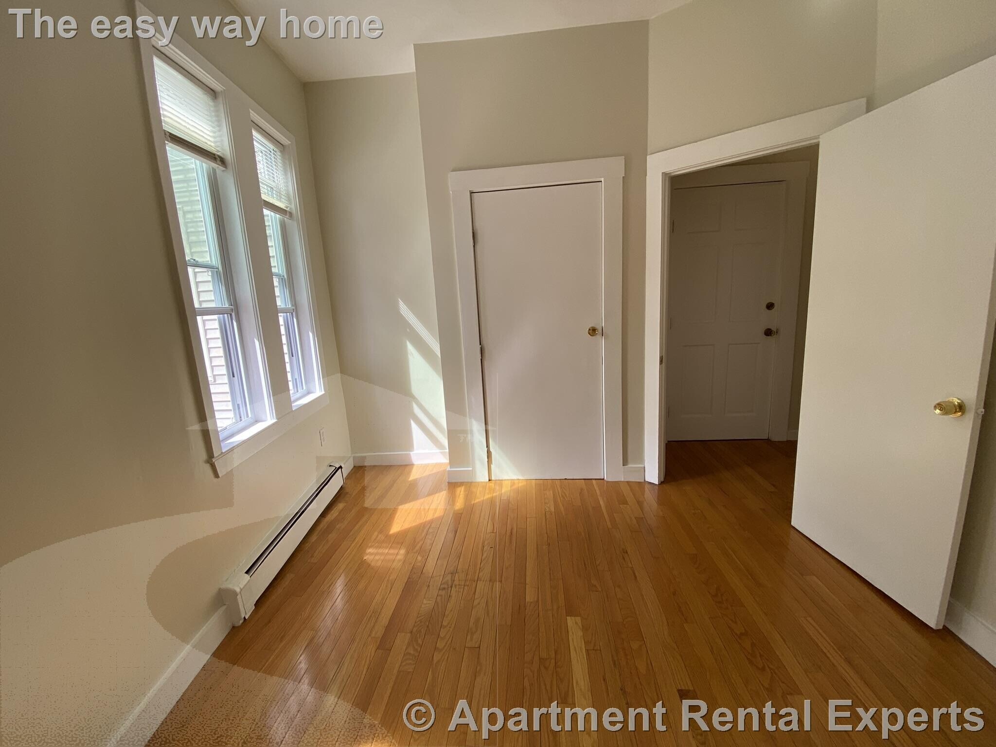 Building Photo - 1210 Cambridge St