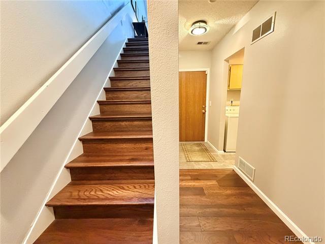 Building Photo - 1470 S Quebec Way