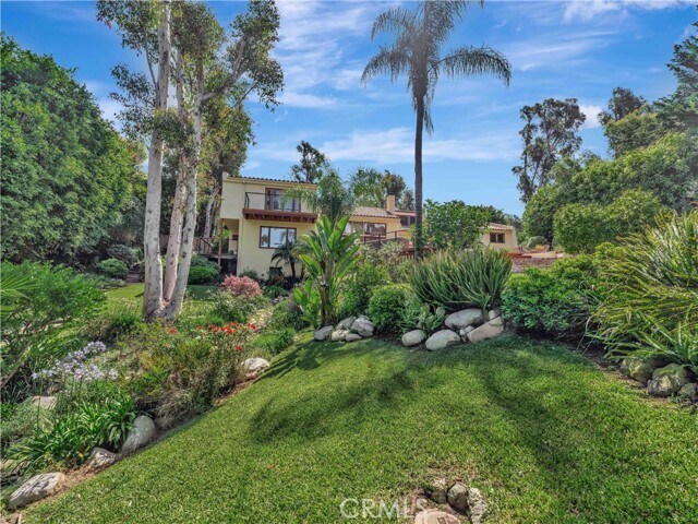 Building Photo - 3635 Serra Rd