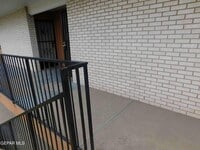 Building Photo - 6400 Edgemere Blvd