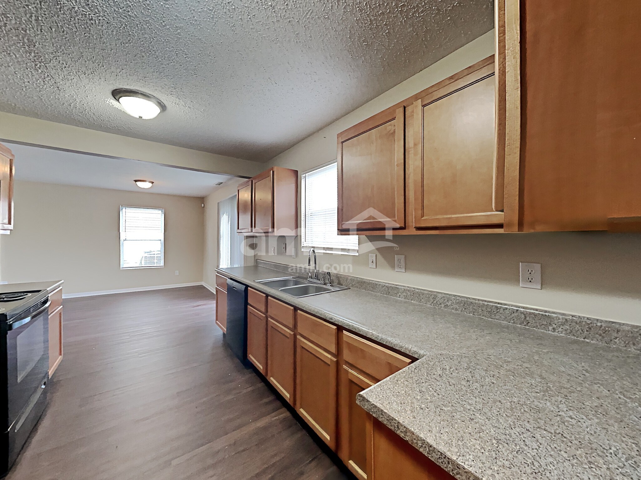 Building Photo - 10444 Bellchime Ct