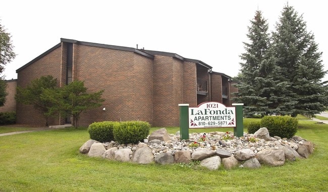Building Photo - LaFonda Apartments