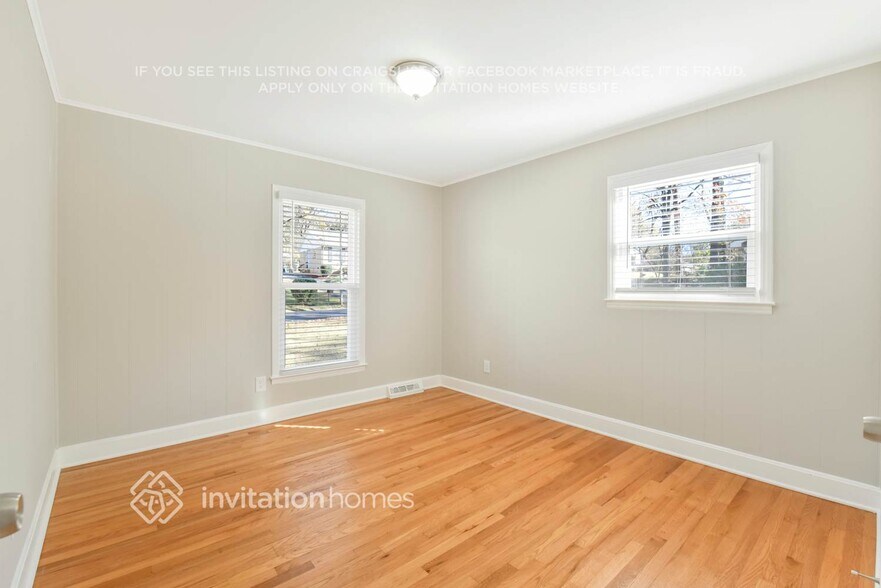 Building Photo - 7410 Marlbrook Dr