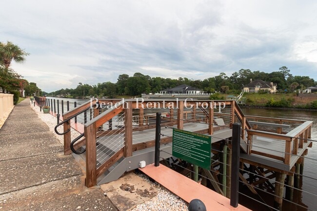 Building Photo - 2180 Waterview Dr