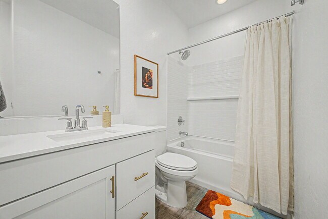 Building Photo - Live the Hawes Crossing Lifestyle – Pool, Pickleball & More! Internet included in the rent!