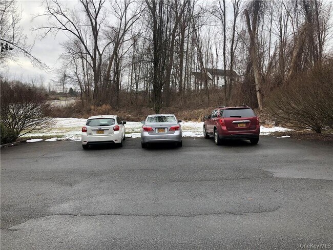 Building Photo - 189 Fair St