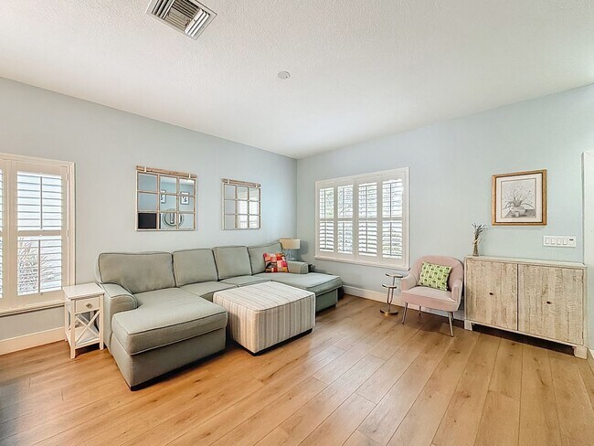 Building Photo - Gorgeous 3 bedroom 2 bath Single Family Home in Delray Beach