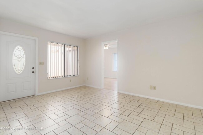 Building Photo - 1480 Sheafe Ave NE