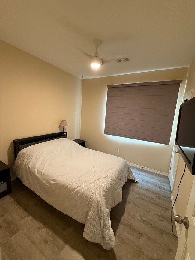 Building Photo - Fully Furnished POOL Home in Araby Crossing