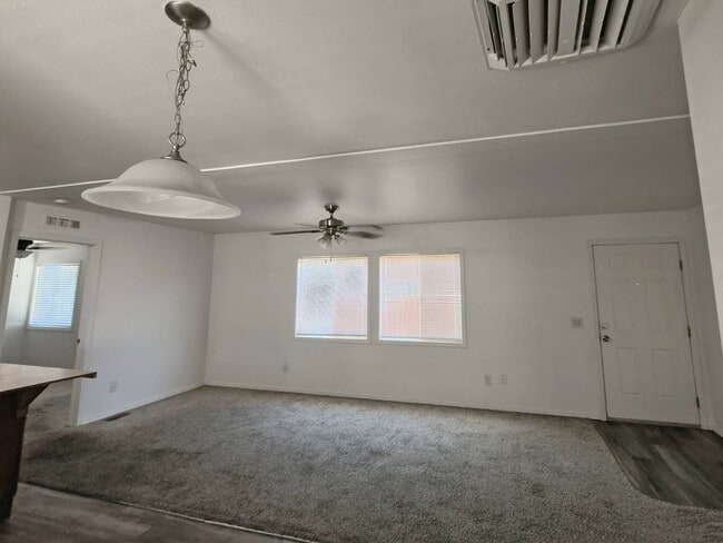 Building Photo - 386 Petrol Rd