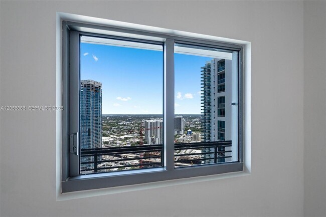 Building Photo - 888 Biscayne Blvd