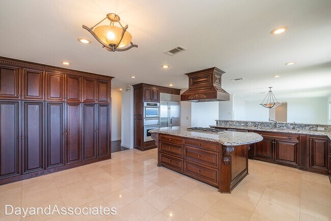 Building Photo - 4 br, 4 bath House - 30404 Rhone Drive