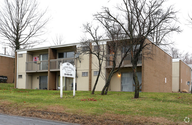 Primary Photo - Gateway Estates