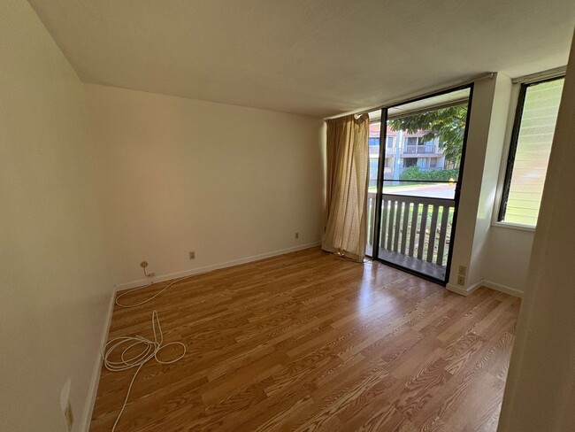 Building Photo - Makaha Valley Plantation - Two Bedroom