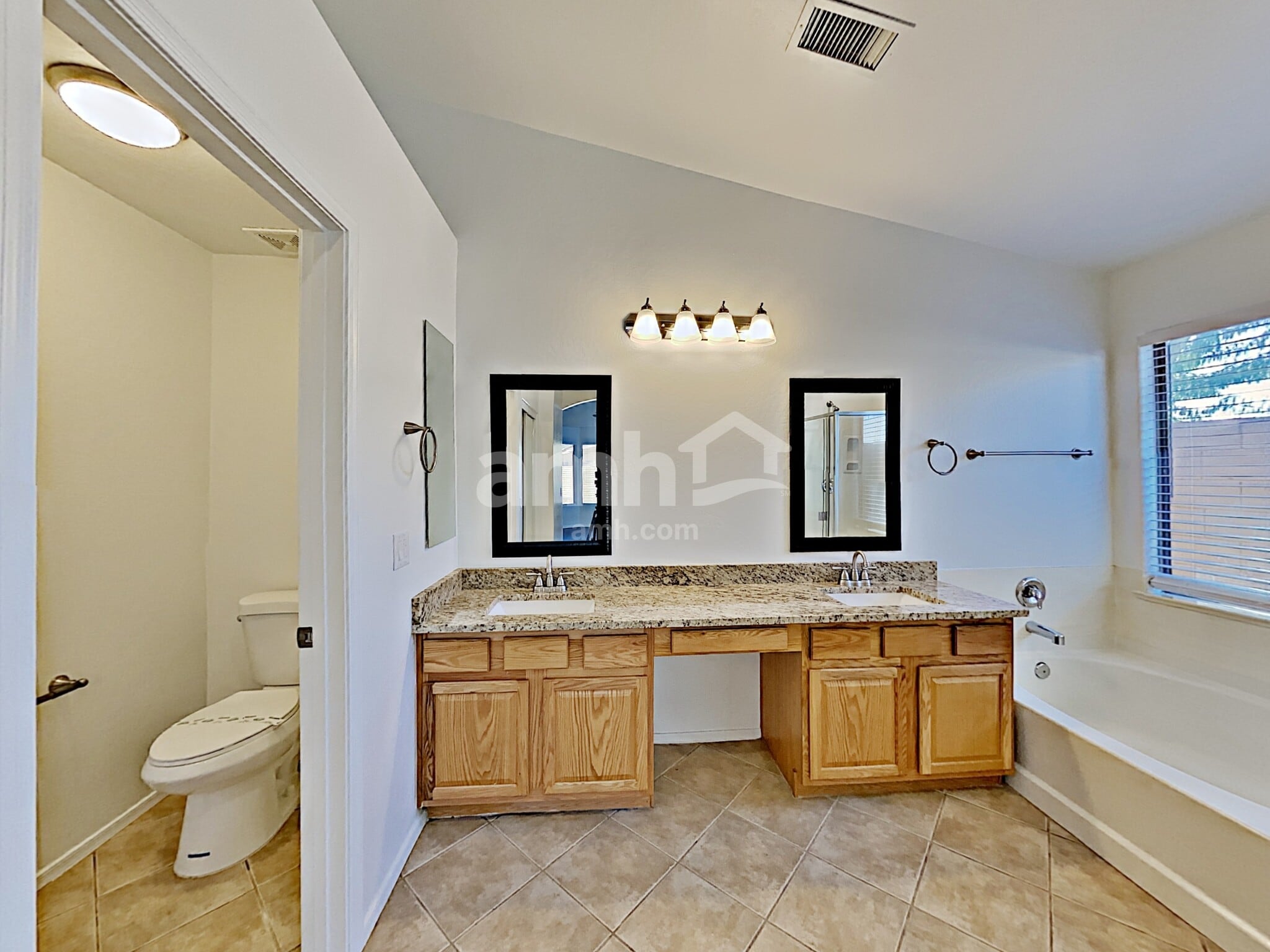 Building Photo - 1920 S 85th Ln